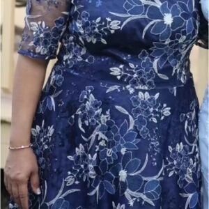 Elegant Blue Floral Lace Dress